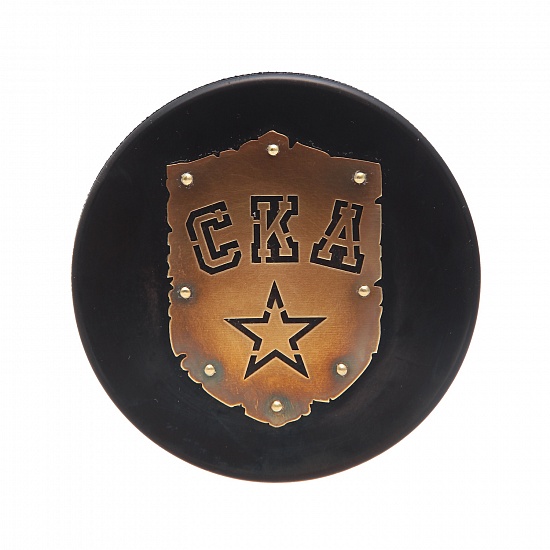 SKA puck with plate